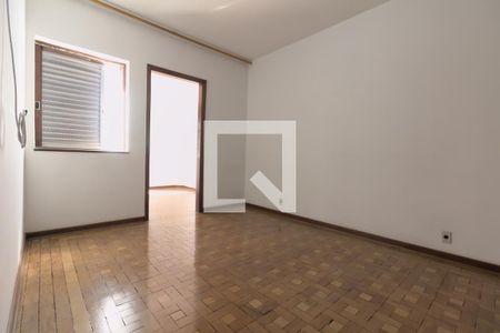 Casa à venda com 178m², 3 quartos e 2 vagasQuarto 3