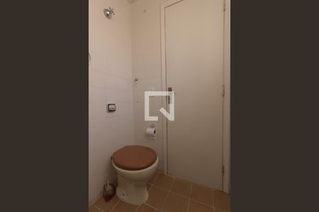 Casa à venda com 178m², 3 quartos e 2 vagasBanheiro de Serviço