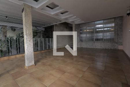 Casa à venda com 178m², 3 quartos e 2 vagasGaragem