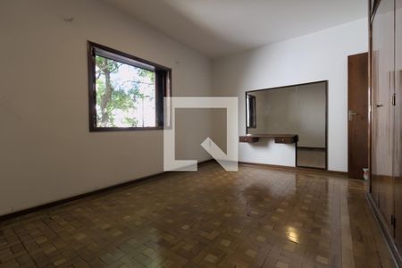 Quarto Suíte 1 de casa à venda com 3 quartos, 178m² em Vila Ipojuca, São Paulo