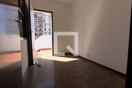 Casa à venda com 178m², 3 quartos e 2 vagasCloset do quarto 3