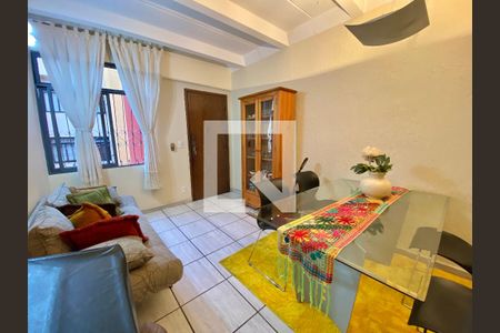 Apartamento para alugar com 2 quartos, 75m² em São Francisco, Belo Horizonte