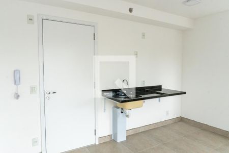 Sala/Cozinha de apartamento para alugar com 1 quarto, 28m² em Mirandópolis, São Paulo