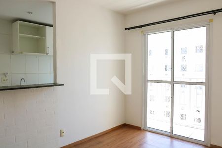 Sala de apartamento para alugar com 2 quartos, 48m² em Todos Os Santos, Rio de Janeiro