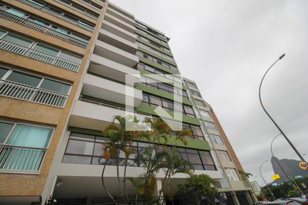 Apartamento à venda com 200m², 3 quartos e sem vagaFachada do Prédio