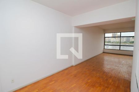 Apartamento à venda com 200m², 3 quartos e sem vagaSala de Jantar
