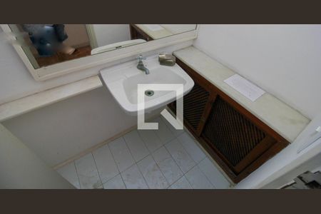 Apartamento à venda com 200m², 3 quartos e sem vagaLavabo