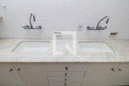 Apartamento à venda com 200m², 3 quartos e sem vagaCozinha - Armários