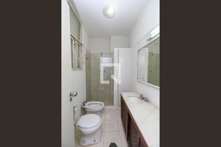 Apartamento à venda com 200m², 3 quartos e sem vagaBanheiro Social 1