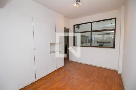 Apartamento à venda com 200m², 3 quartos e sem vagaSala de Jantar