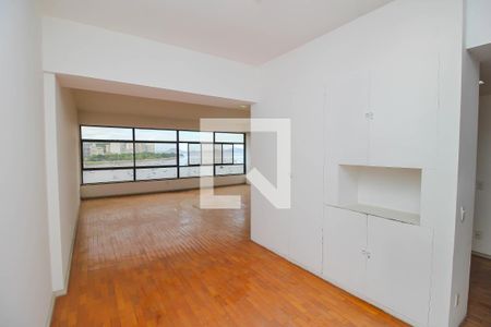 Apartamento à venda com 200m², 3 quartos e sem vagaSala de Jantar