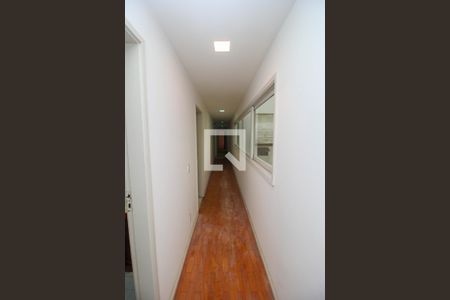 Apartamento à venda com 200m², 3 quartos e sem vagaCorredor