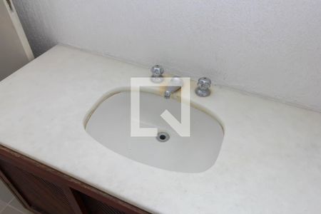 Apartamento à venda com 200m², 3 quartos e sem vagaBanheiro Social 2