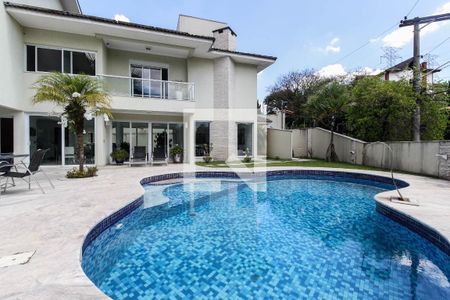 Casa à venda com 640m², 4 quartos e 7 vagasPiscina
