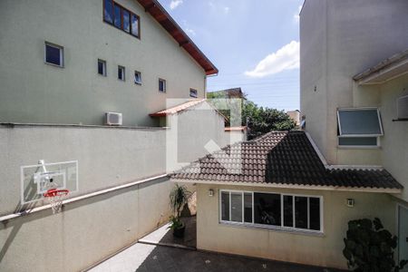 Casa à venda com 640m², 4 quartos e 7 vagasVista