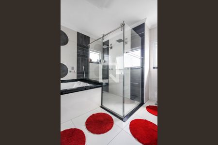 Casa à venda com 640m², 4 quartos e 7 vagasSuíte 4