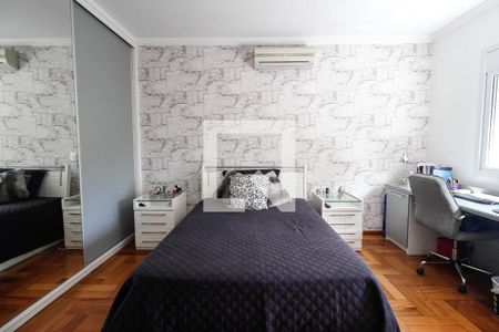 Casa à venda com 640m², 4 quartos e 7 vagasQuarto 3