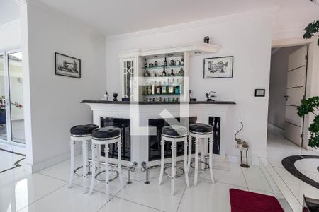 Bar de casa à venda com 4 quartos, 640m² em City América, São Paulo