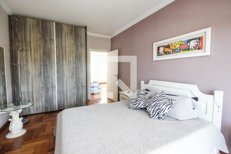 Casa à venda com 640m², 4 quartos e 7 vagasQuarto 1