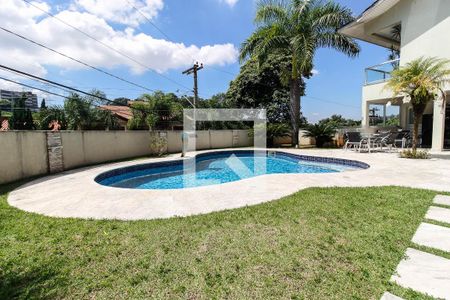 Casa à venda com 640m², 4 quartos e 7 vagasPiscina