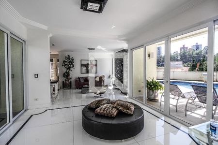 Sala 1 de casa à venda com 4 quartos, 640m² em City América, São Paulo