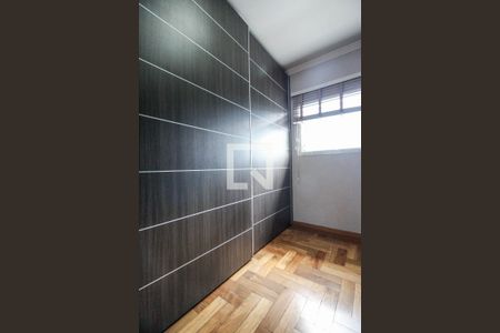 Casa à venda com 640m², 4 quartos e 7 vagasCloset