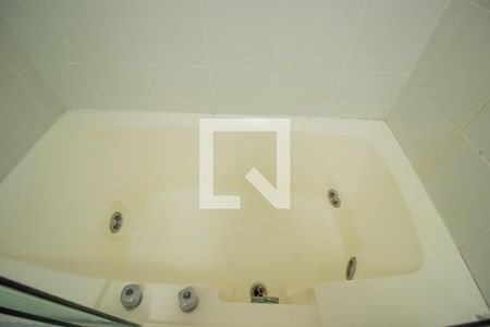 Apartamento à venda com 105m², 3 quartos e 2 vagasBanheiro da Suíte