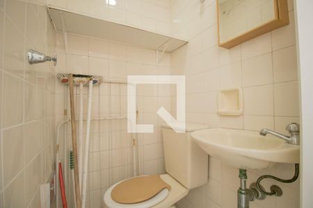 Apartamento à venda com 105m², 3 quartos e 2 vagasBanheiro de Serviço