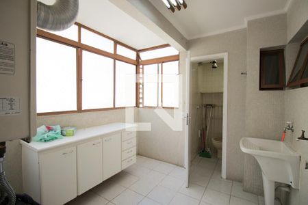 Apartamento à venda com 105m², 3 quartos e 2 vagasÁrea de Serviço