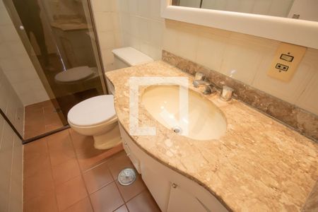 Apartamento à venda com 105m², 3 quartos e 2 vagasBanheiro Social