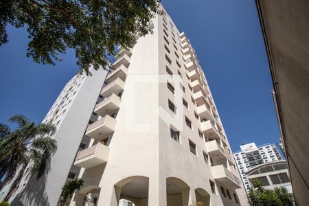 Apartamento à venda com 105m², 3 quartos e 2 vagasFachada