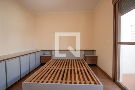 Apartamento à venda com 105m², 3 quartos e 2 vagasQuarto 2 - Suíte