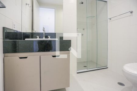 Banheiro de kitnet/studio à venda com 1 quarto, 28m² em Butantã, São Paulo