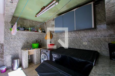 Casa à venda com 170m², 3 quartos e sem vaga Casa à venda com 170m², 3 quartos e sem vagaÁrea de serviço/Quintal