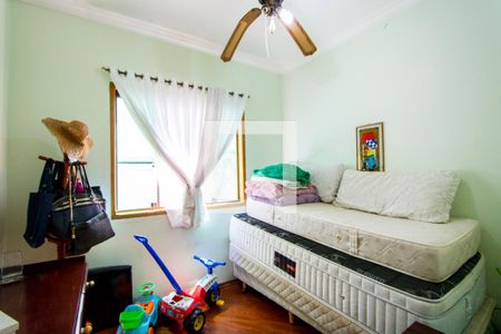 Casa à venda com 170m², 3 quartos e sem vaga Casa à venda com 170m², 3 quartos e sem vagaQuarto 2