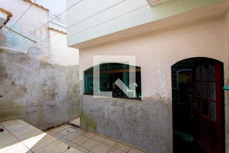 Casa à venda com 170m², 3 quartos e sem vaga Casa à venda com 170m², 3 quartos e sem vagaÁrea de serviço/Quintal