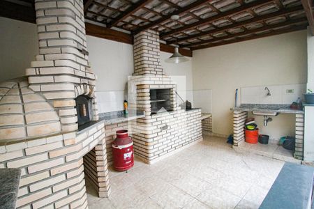 Casa à venda com 290m², 3 quartos e 5 vagasChurrasqueira