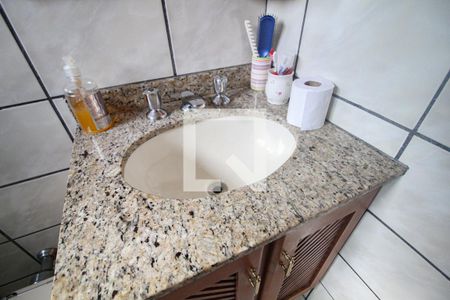 Casa à venda com 290m², 3 quartos e 5 vagasBanheiro