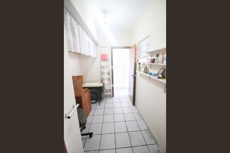 Casa à venda com 290m², 3 quartos e 5 vagasQuarto de Serviço