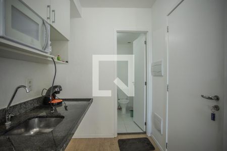 Cozinha de kitnet/studio para alugar com 1 quarto, 25m² em Mirandópolis, São Paulo
