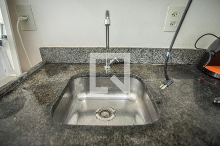 Cozinha de kitnet/studio para alugar com 1 quarto, 25m² em Mirandópolis, São Paulo