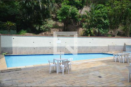 Apartamento para alugar com 69m², 2 quartos e 1 vagaÁrea comum - Piscina