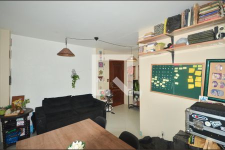 Sala de apartamento para alugar com 2 quartos, 69m² em Fonseca, Niterói