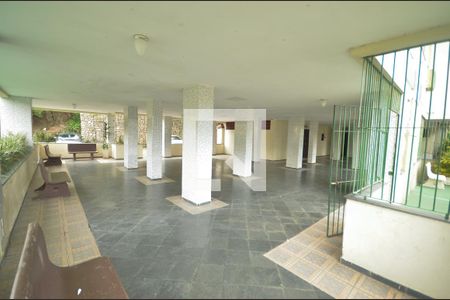 Apartamento para alugar com 69m², 2 quartos e 1 vagaÁrea comum