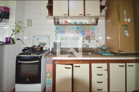 Apartamento para alugar com 69m², 2 quartos e 1 vagaCozinha - Armários