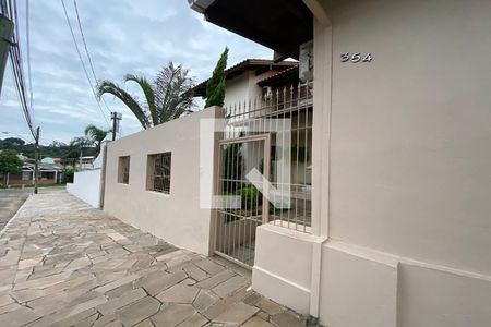 Casa à venda com 230m², 5 quartos e 4 vagasFachada
