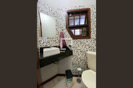 Casa à venda com 230m², 5 quartos e 4 vagasLavabo