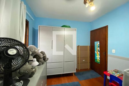 Casa à venda com 230m², 5 quartos e 4 vagasQuarto 2