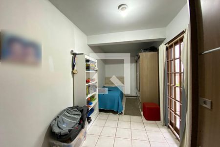 Casa à venda com 230m², 5 quartos e 4 vagasQuarto 4