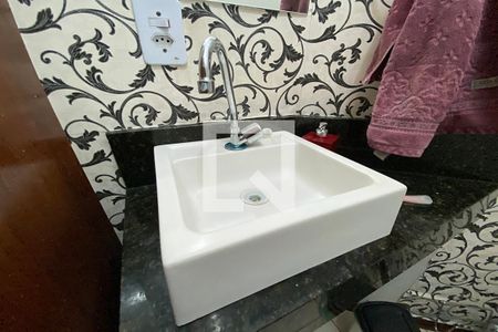 Casa à venda com 230m², 5 quartos e 4 vagasPia do Lavabo